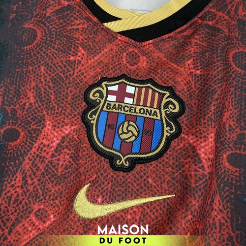 maillot-barcelone-red-concept-2025-2026-03