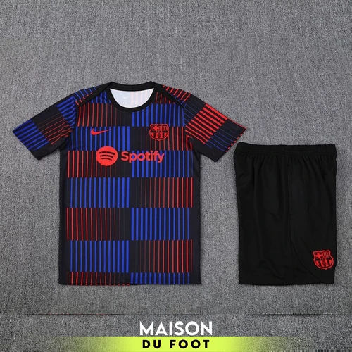 ensemble-barcelone-nocturne-blaugrana-2025-2026-03