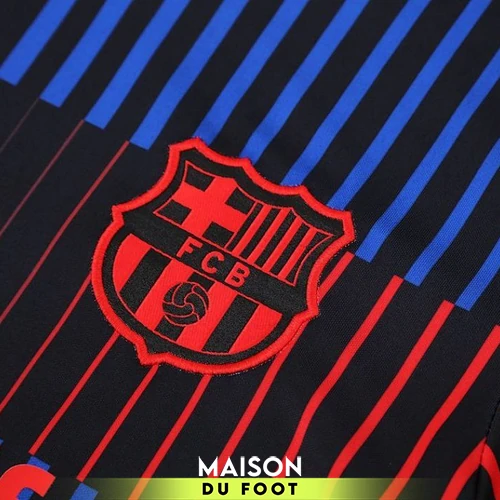 ensemble-barcelone-nocturne-blaugrana-2025-2026-06