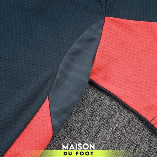 ensemble-bayern-munich-gris-saumon-2025-2026-05