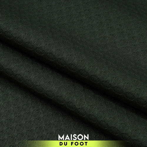 ensemble-bayern-munich-vert-fonce-2025-2026-03