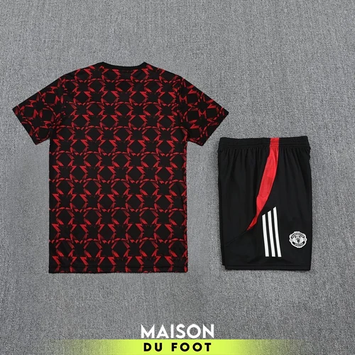 ensemble-manchester-united-rouge-2025-2026-06