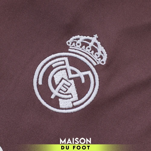 ensemble-real-madrid-cassis-2025-2026-04