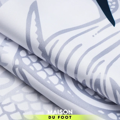 ensemble-real-madrid-dragon-blanc-2023-2024-03