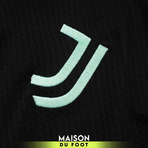 ensemble-polo-juventus-noir-2025-2026-4