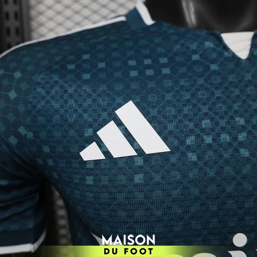 maillot-match-real-madrid-exterieur-2026-2027-3