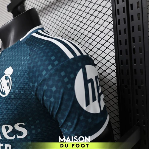 maillot-match-real-madrid-exterieur-2026-2027-6