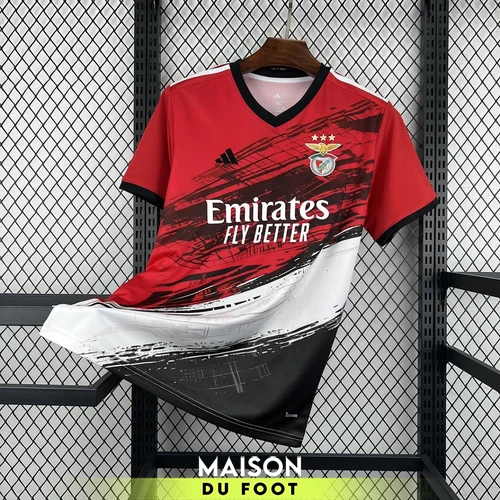 Maillot Benfica Pré-Match 2026/2027 — Vue de face Maillot Benfica Pré-Match 2026/2027 - vue de face