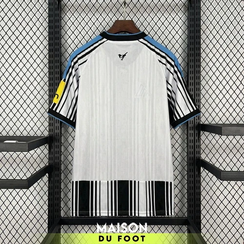 Maillot Newcastle United Domicile 2026/2027 — Vue de dos Maillot Newcastle United Domicile 2026/2027 - vue de dos
