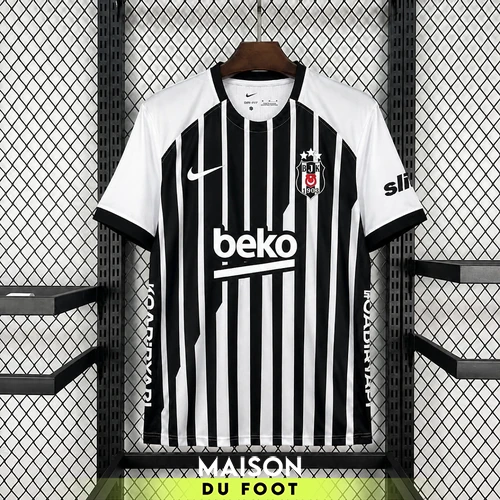 Maillot Besiktas Extérieur 2025/2026 — Vue de face Maillot Besiktas Extérieur 2025/2026 - vue de face