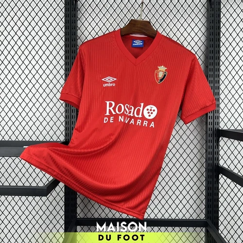 Maillot Retro Osasuna Domicile 1987/1988 — Vue de face Maillot Retro Osasuna Domicile 1987/1988 - vue de face